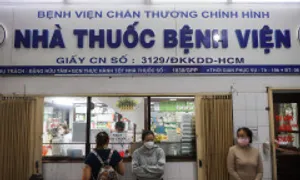 Bệnh viện thiếu thuốc, bệnh nhân mua ở ngoài sẽ được BHYT thanh toán