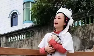 Đổi đời nhờ nghề khóc thuê