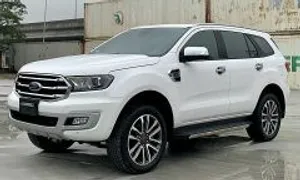 Định giá Ford Everest 2020?